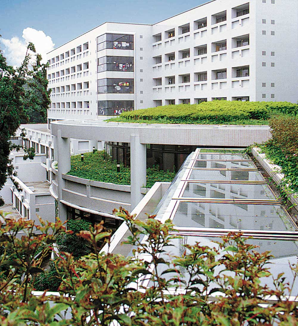 男子寮