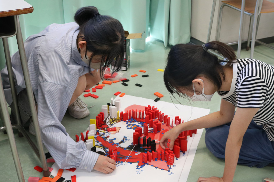 数学でドミノをデザインしよう